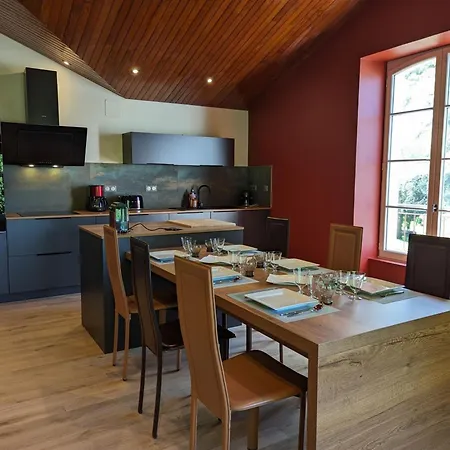 Prázdninový dům Avec Piscine Chauffee Et Wi-fi En Pleine Nature - Fr-1-653-283