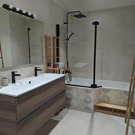 Avec Piscine Chauffée Et Wi-fi En Pleine Nature - Fr-1-653-283 Casa di campagna Pranzac