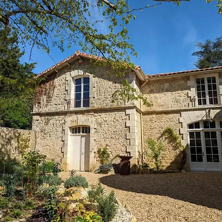 Avec Piscine Chauffée Et Wi-fi En Pleine Nature - Fr-1-653-283 Pranzac