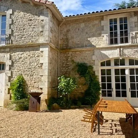 Сasa de vacaciones Avec Piscine Chauffée Et Wi-fi En Pleine Nature - Fr-1-653-283 Pranzac