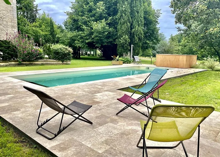 Avec Piscine Chauffée Et Wi-fi En Pleine Nature - Fr-1-653-283 Pranzac